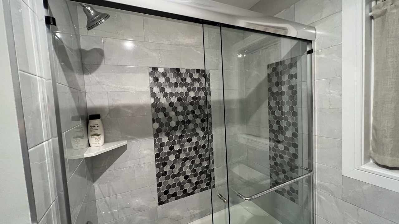Photo of Bathroom in Palisades Park