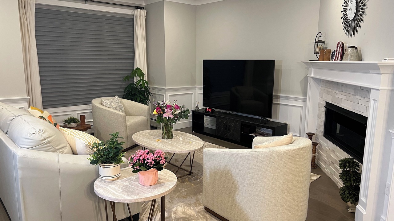 Photo of Livingroom in Palisades Park