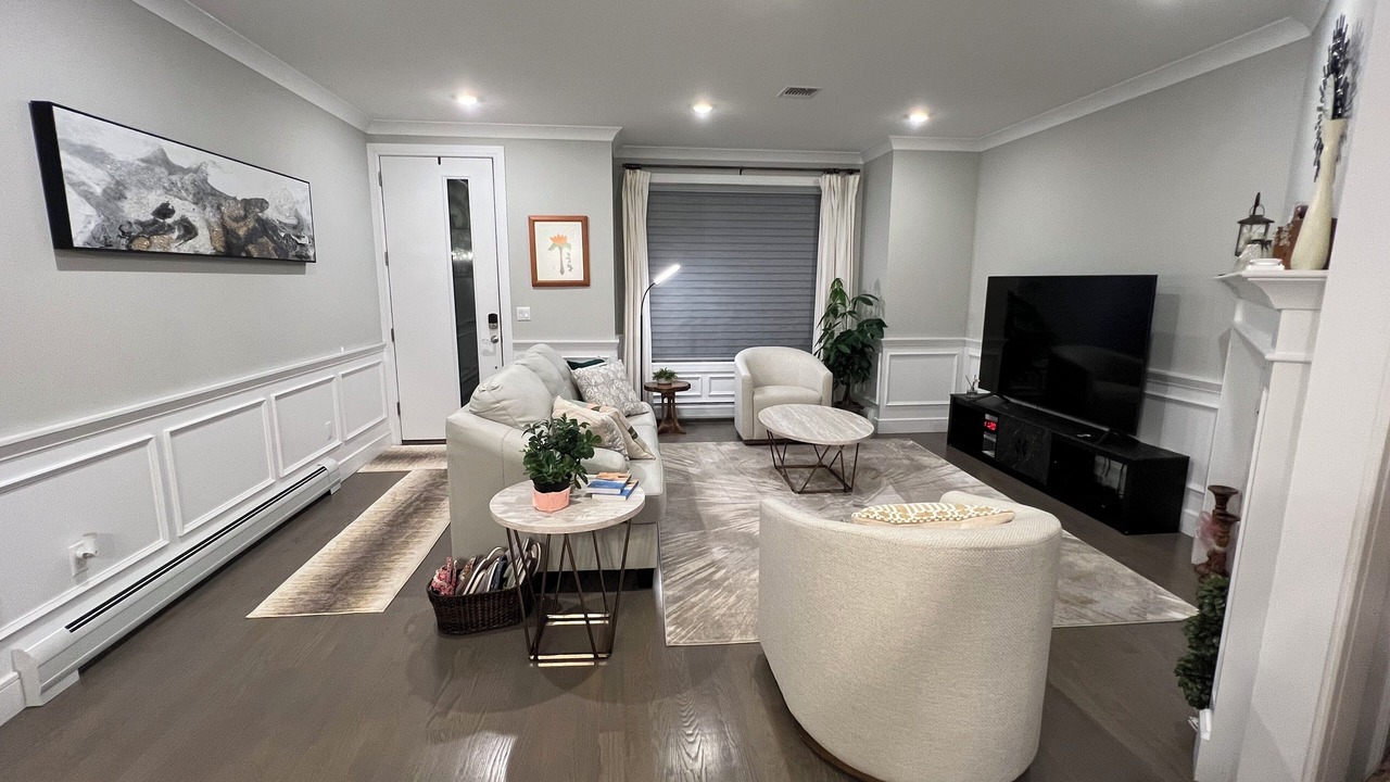 Photo of Livingroom in Palisades Park