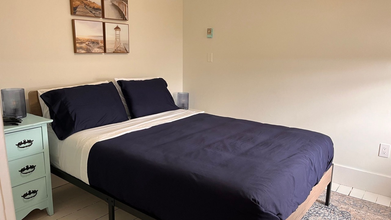 Photo of Bedroom in Victoria