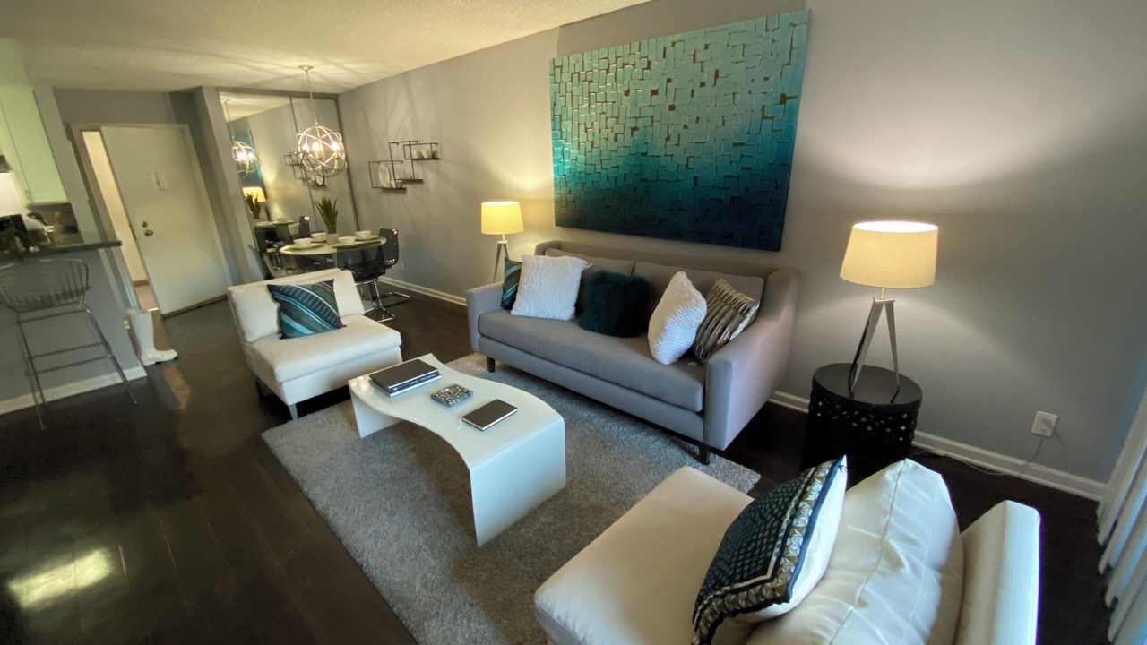 Photo of Livingroom in Wilshire
