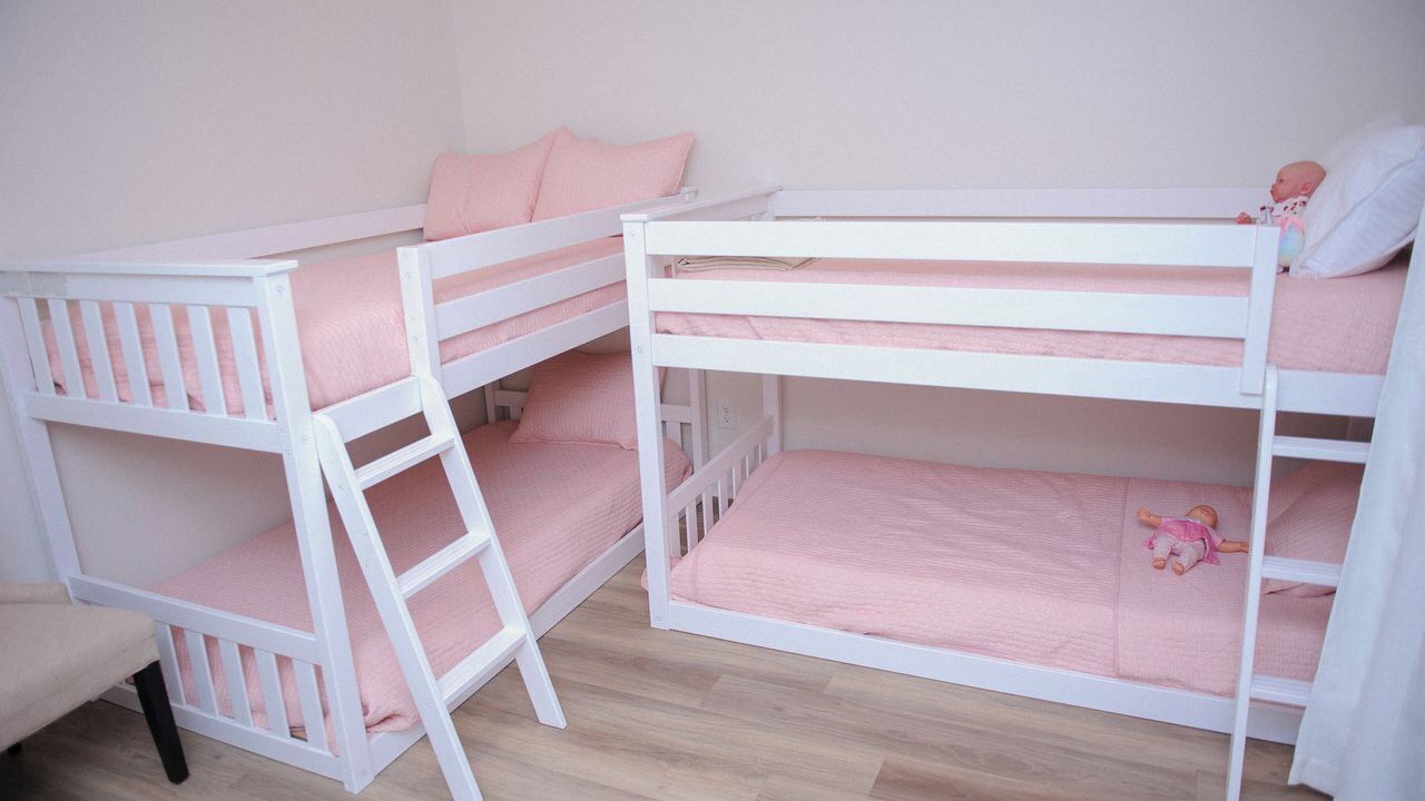 Photo of Bedroom in Northport