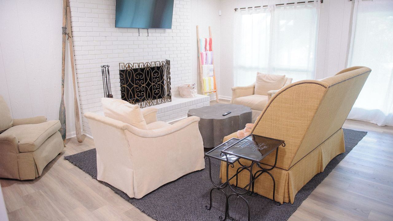 Photo of Livingroom in Northport
