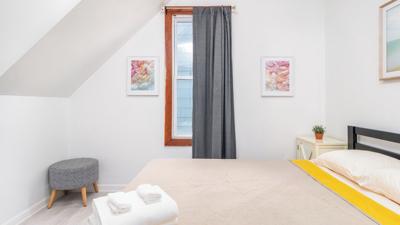 Photo of Bedroom in Buffalo