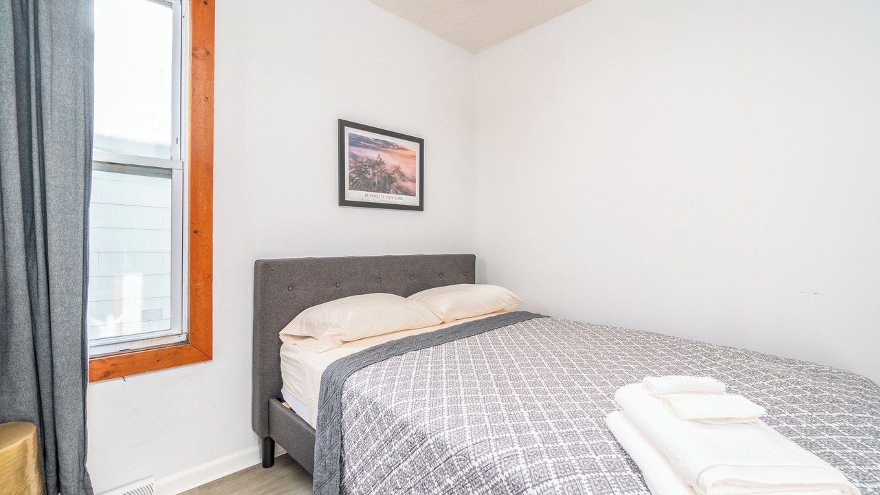 Photo of Bedroom in Buffalo