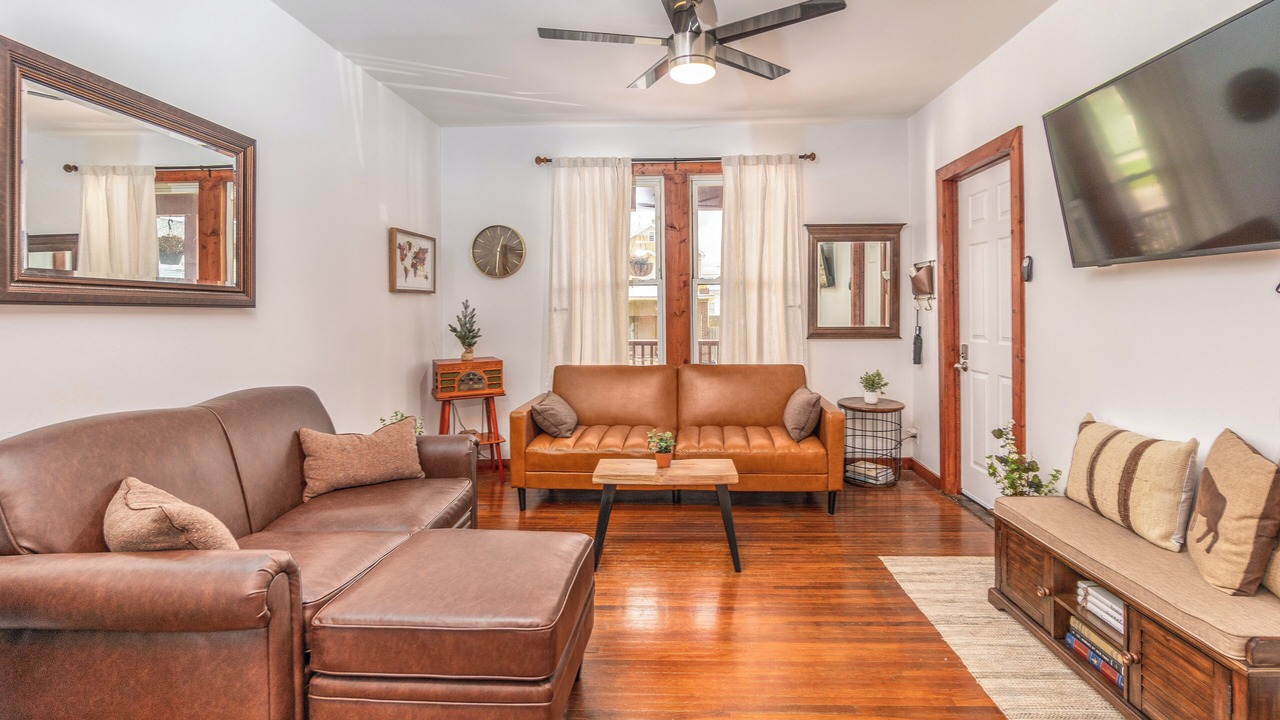 Photo of Livingroom in Buffalo