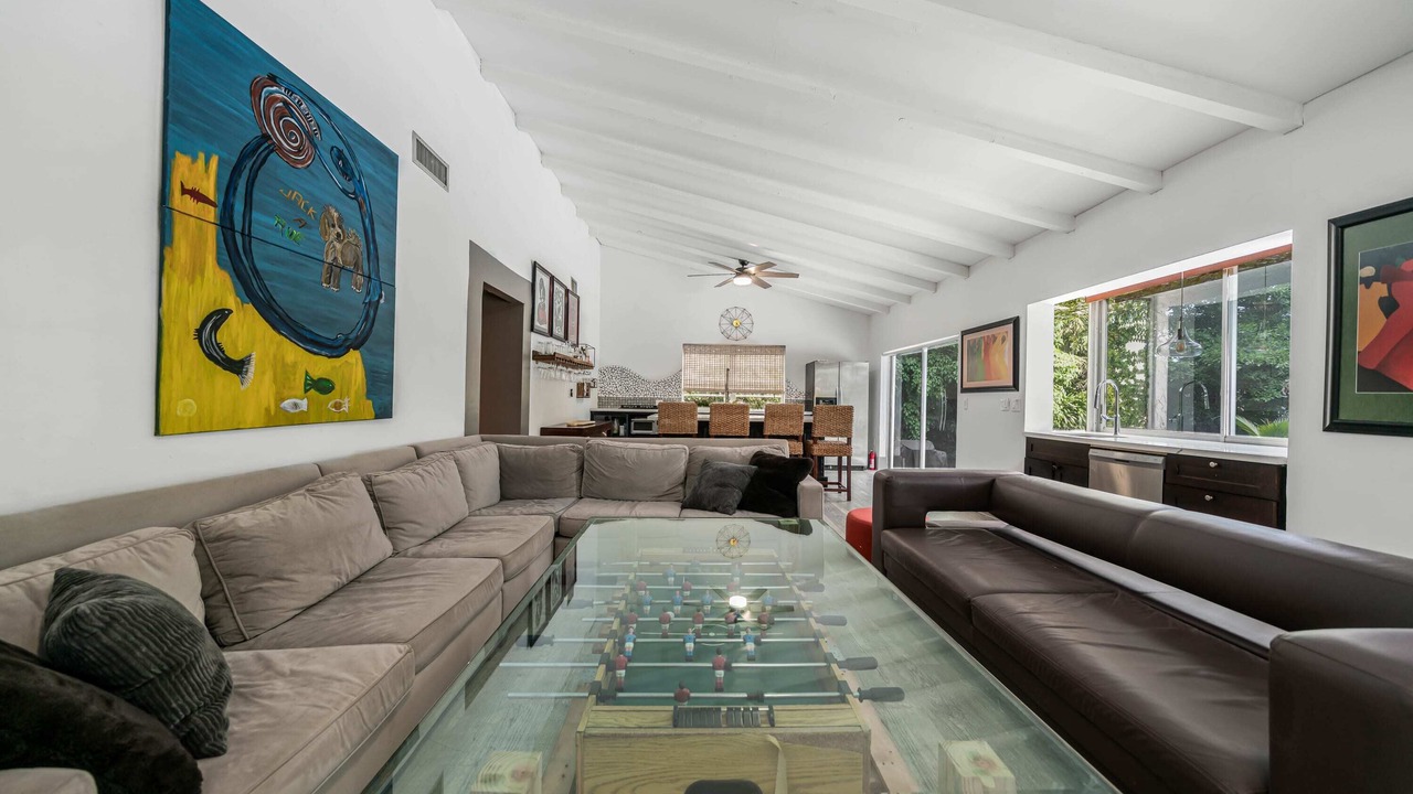 Photo of Bedroom in Golden Glades