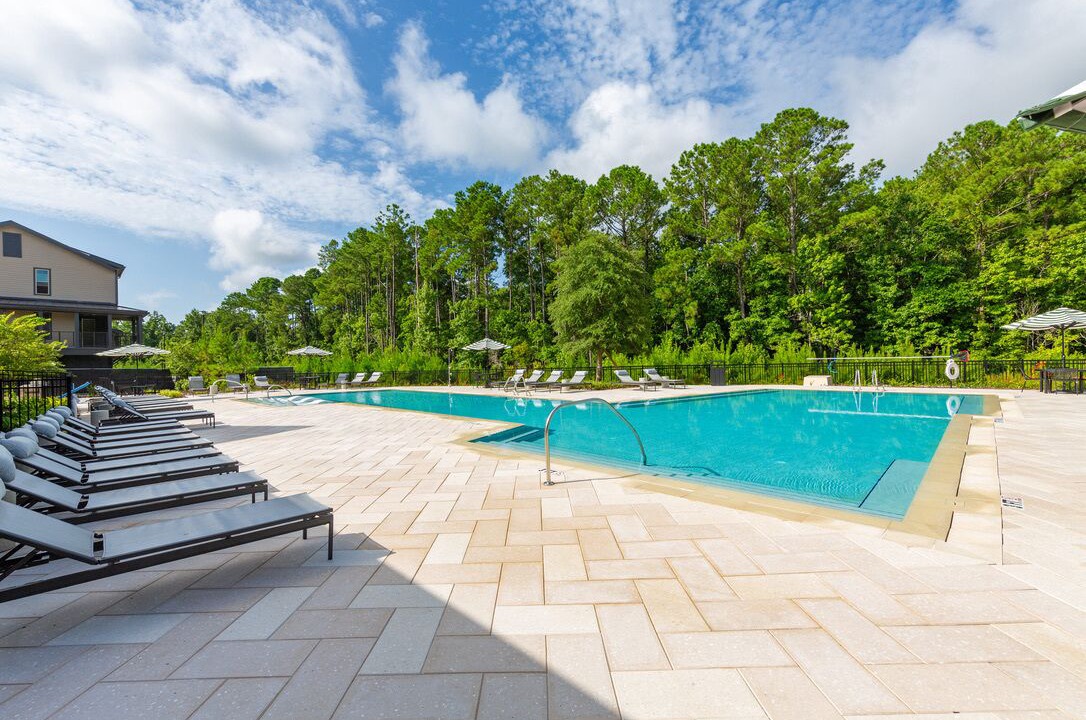 Photo of Outdoor in Deerwood