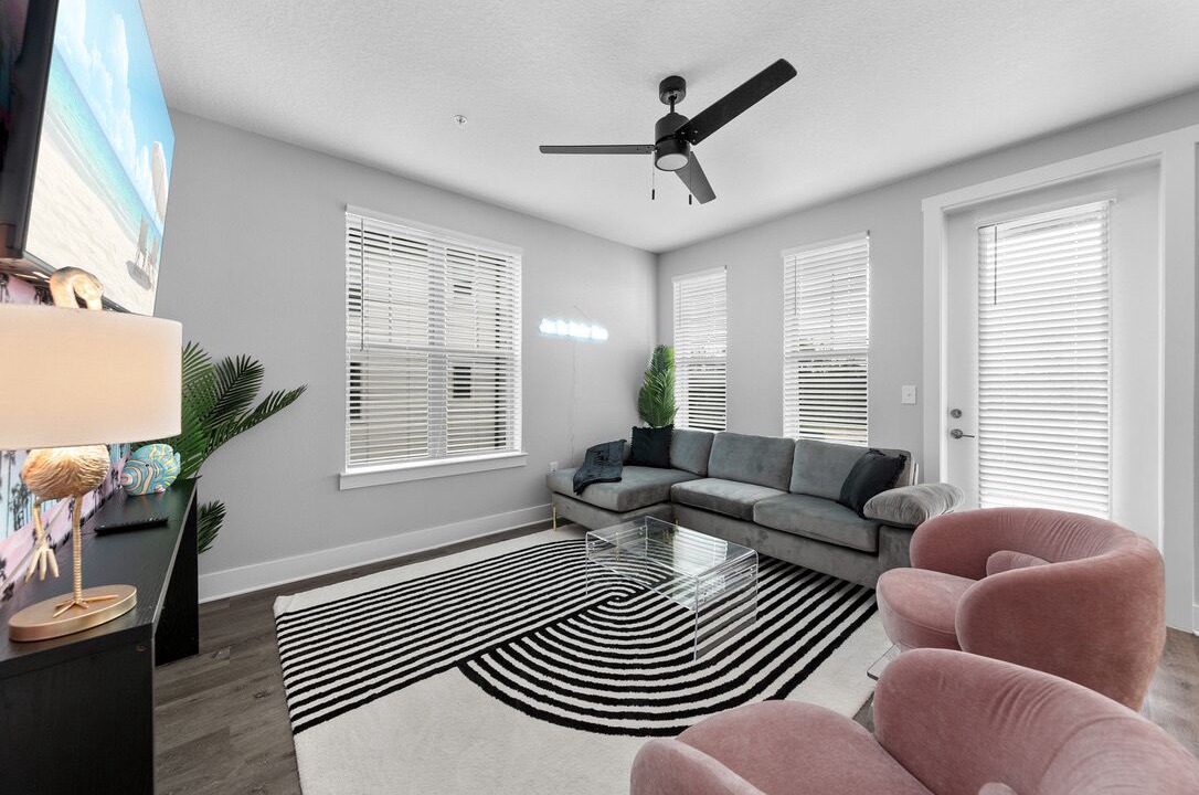 Photo of Livingroom in Deerwood