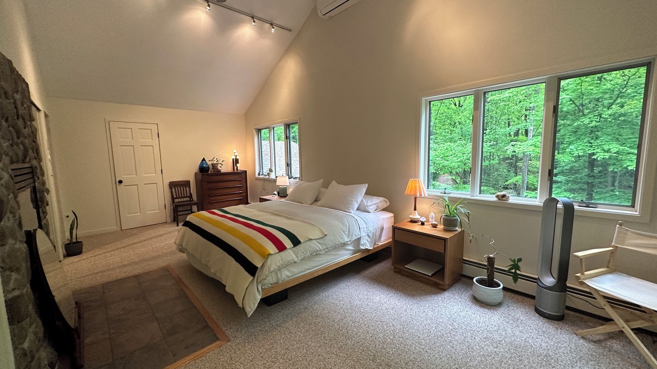 Photo of Bedroom in Highland Mills