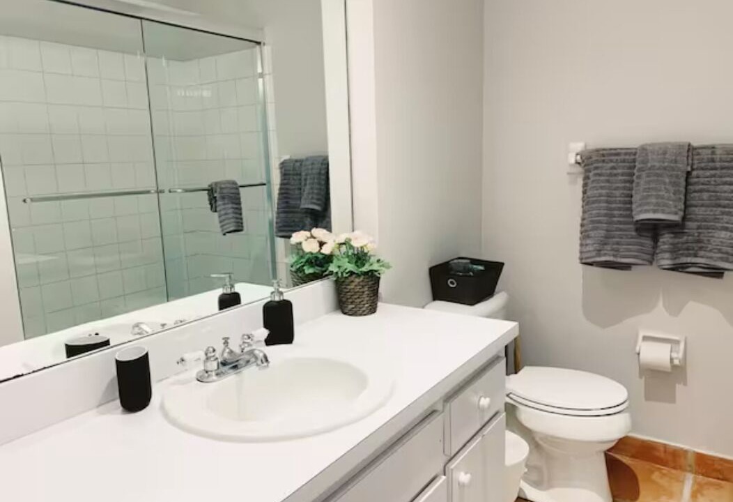 Photo of Bathroom in Coral Ridge