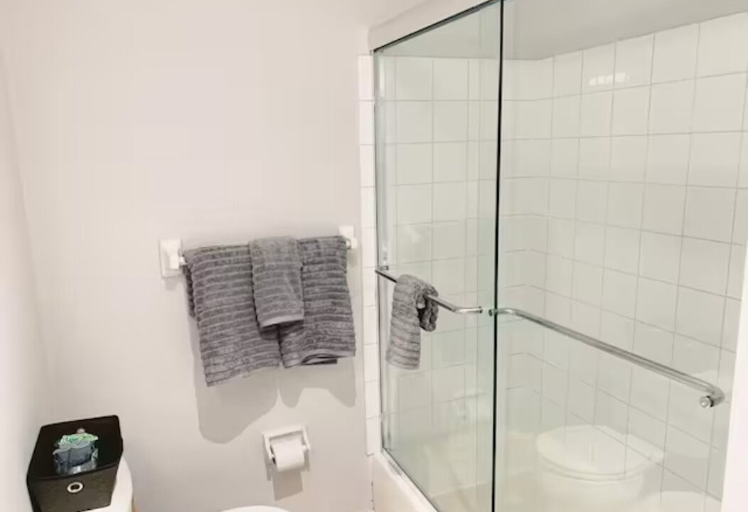 Photo of Bathroom in Coral Ridge