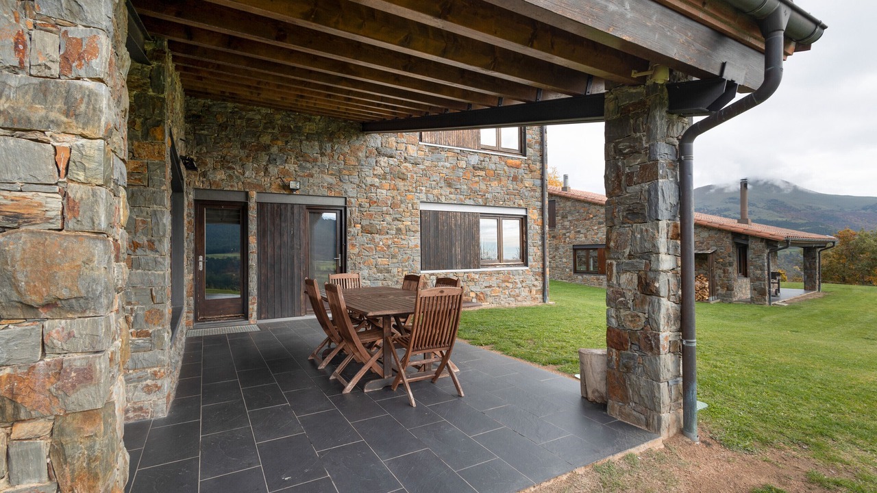 Photo of Outdoor in Campelles