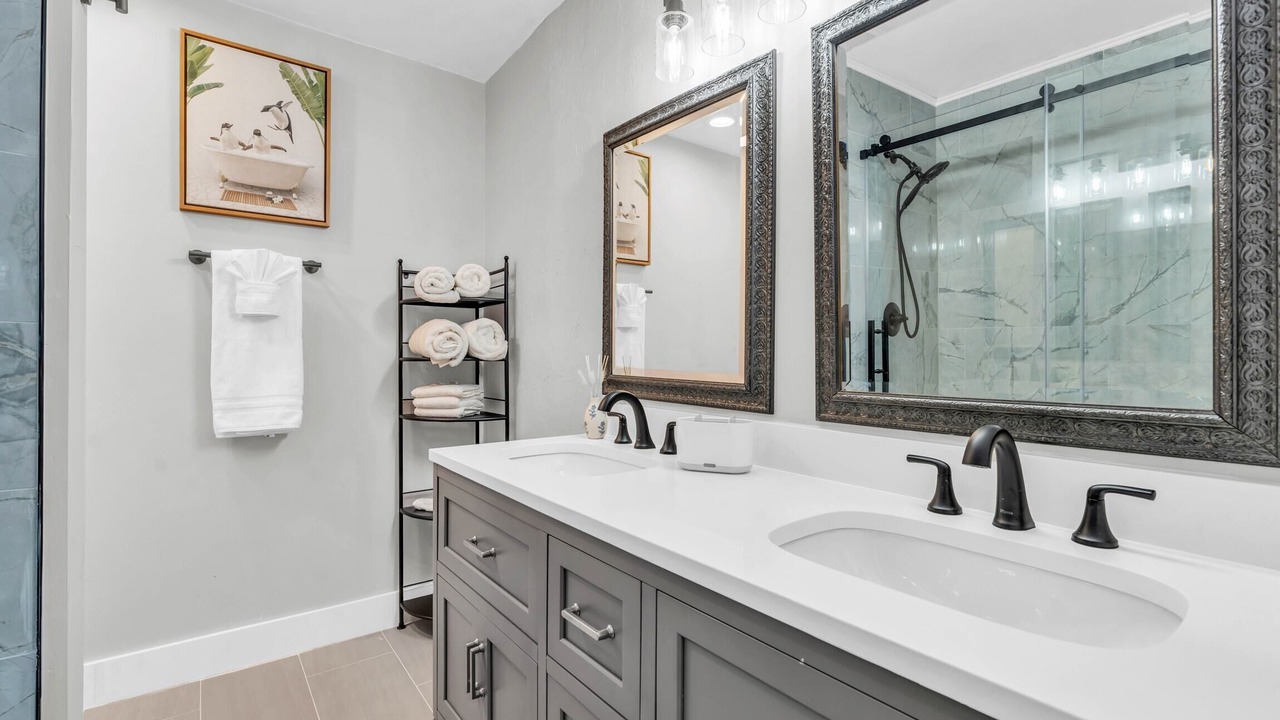 Photo of Bathroom in Willoughby Acres