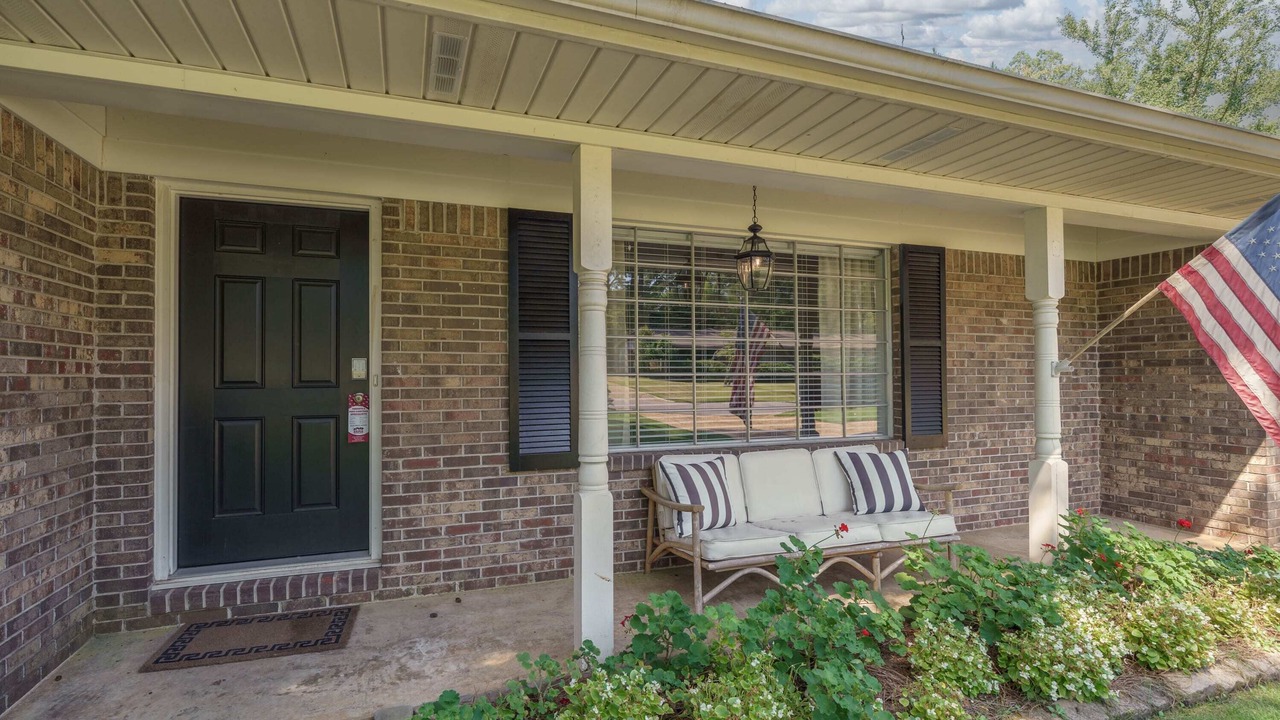 Photo of Patio Balcony in Northport