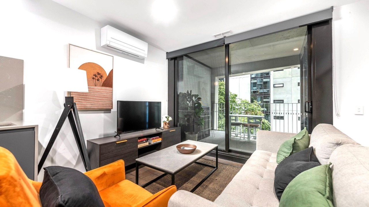 Photo of Livingroom in Reid