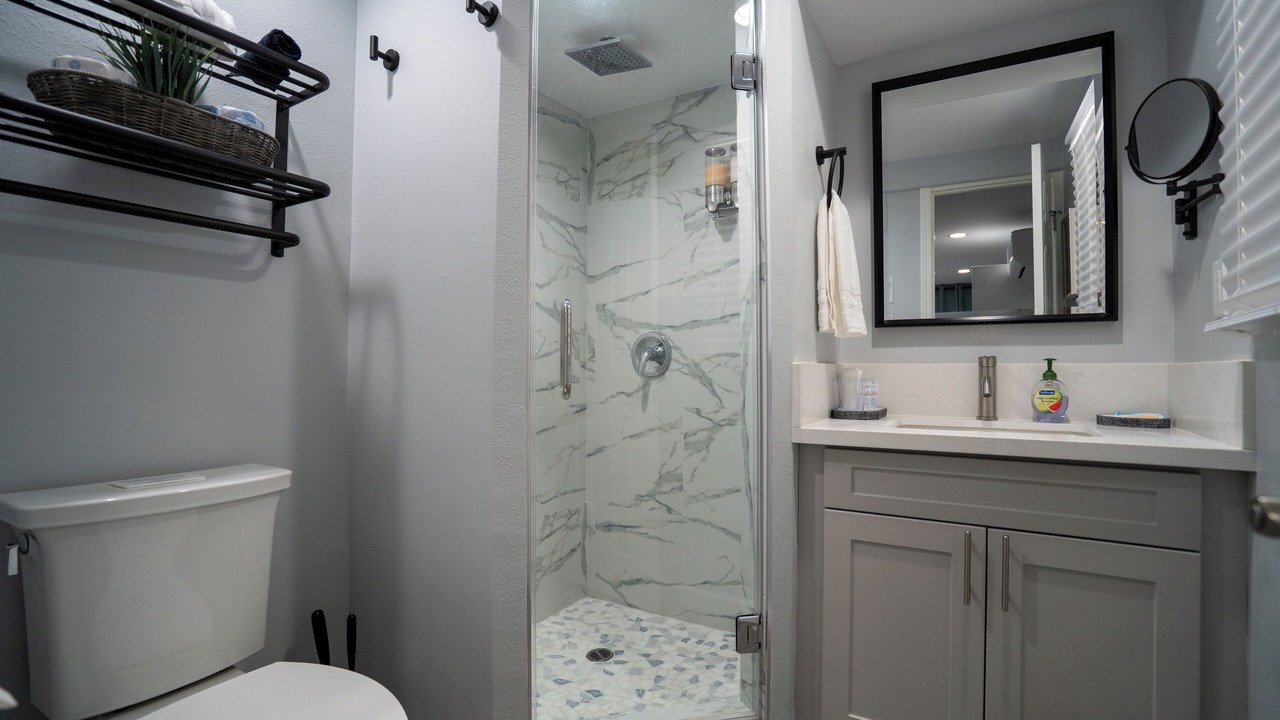 Photo of Bathroom in Lake Elsinore