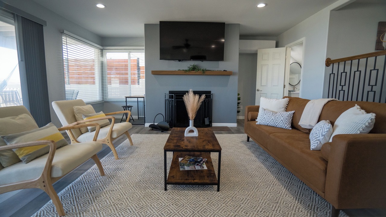 Photo of Livingroom in Lake Elsinore