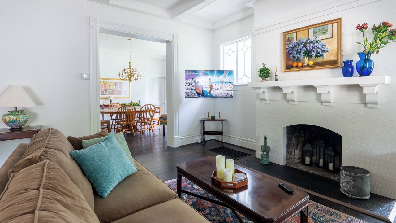 Photo of Livingroom in Five Points South