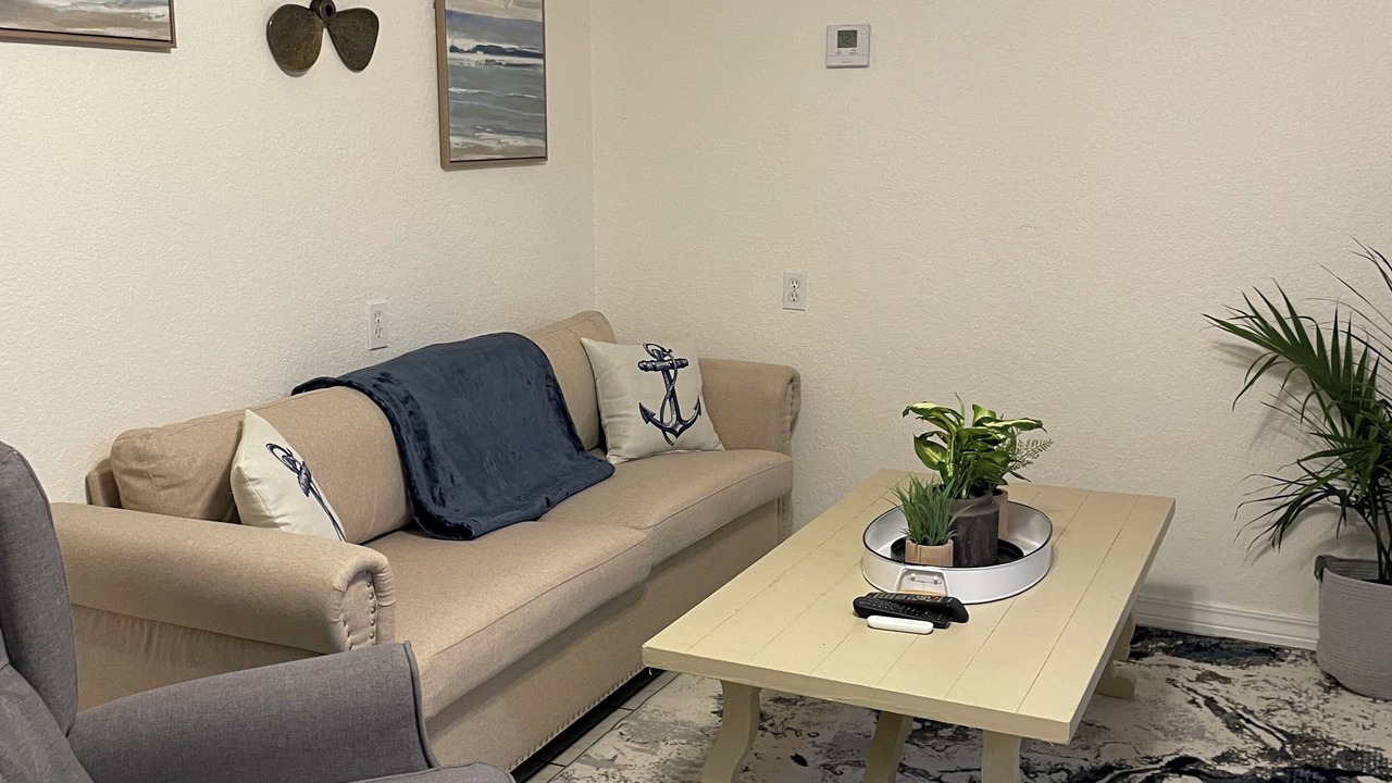 Photo of Livingroom in Gulf Hills