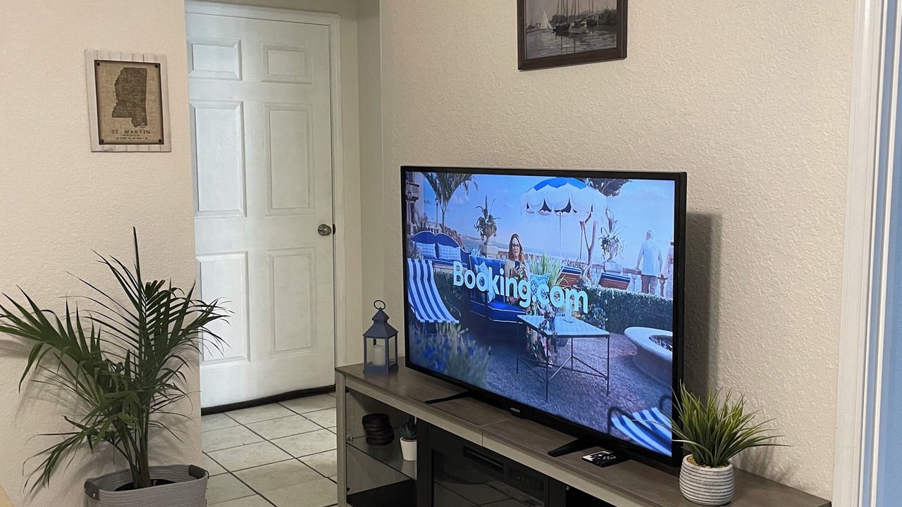 Photo of Livingroom in Gulf Hills