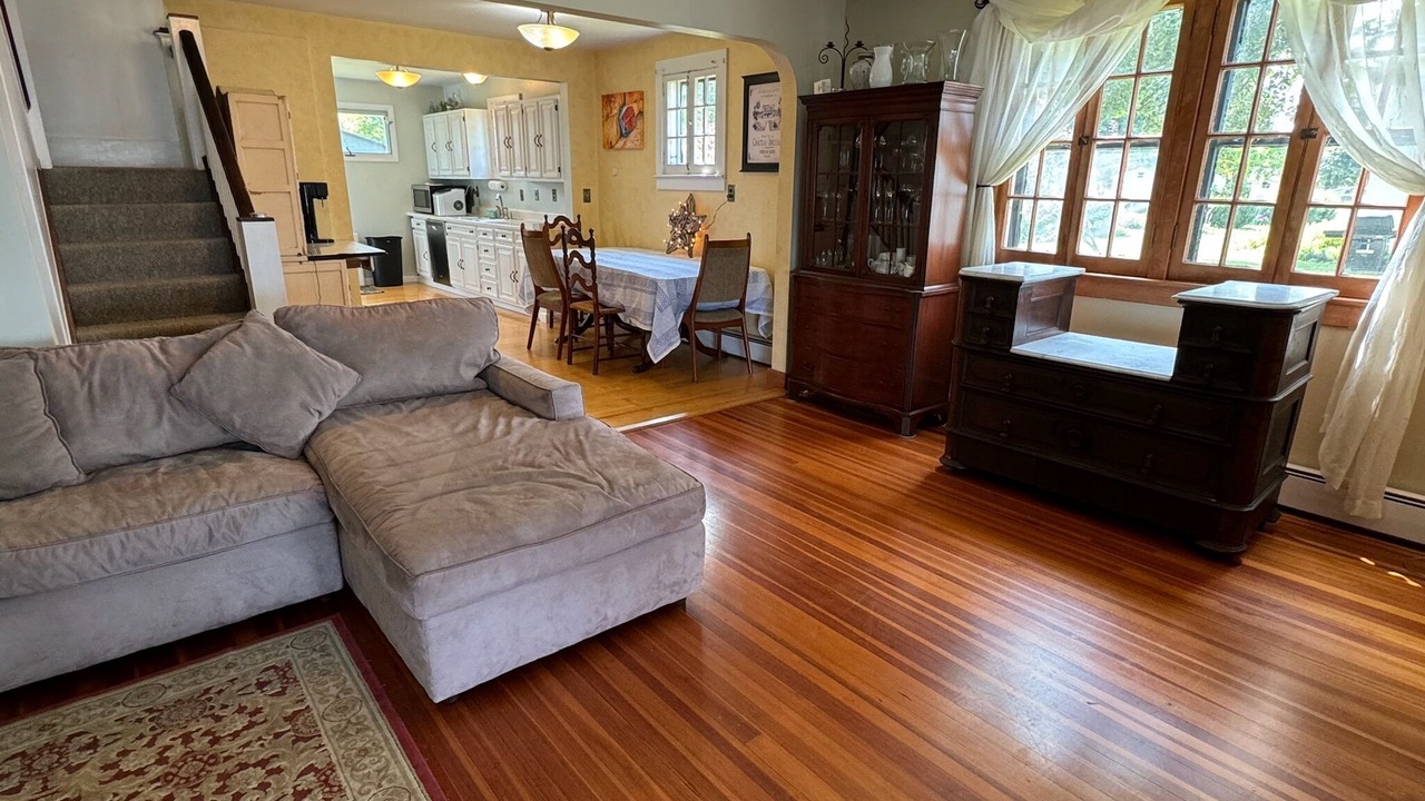 Photo of Livingroom in Lakeville