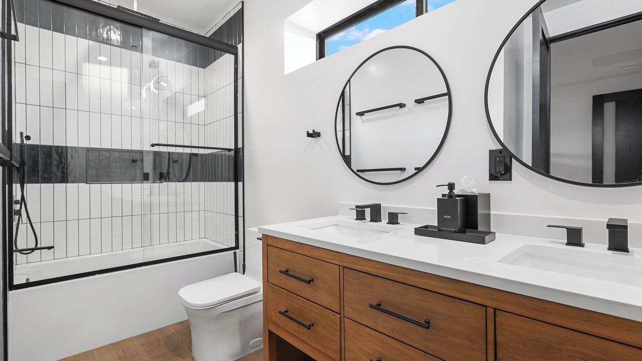 Photo of Bathroom in Eastside