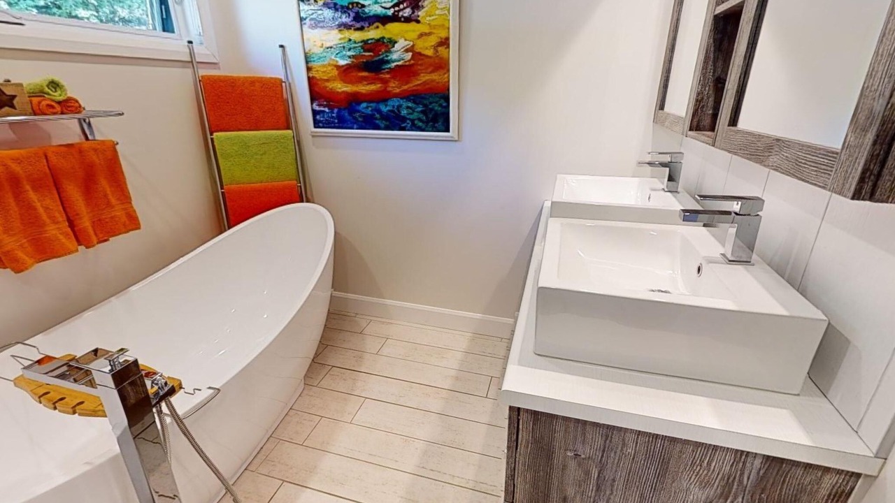 Photo of Bathroom in L'Anse-Saint-Jean