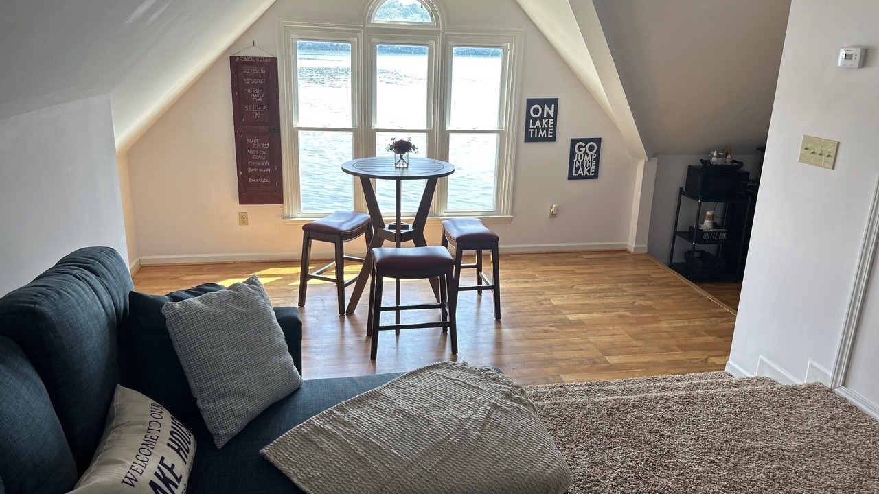 Photo of Livingroom in Clanton