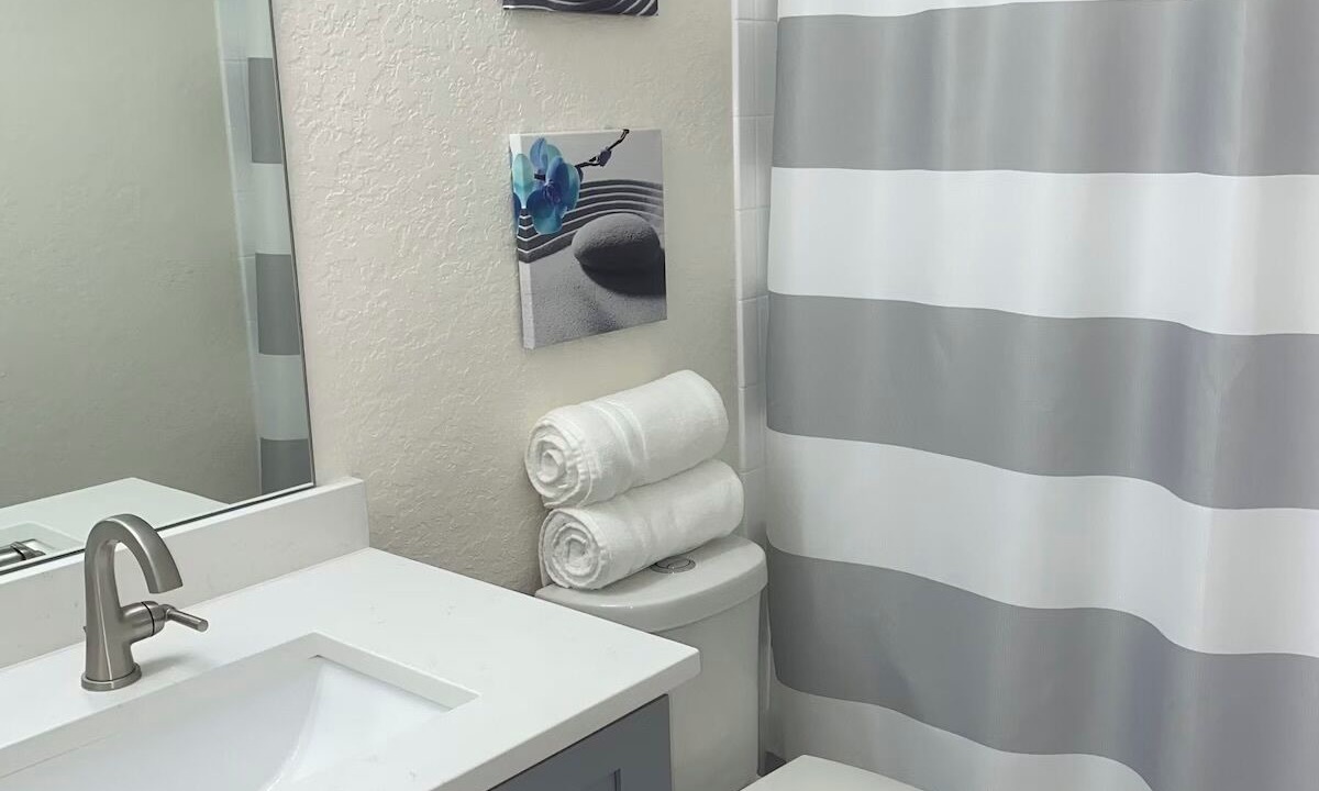 Photo of Bathroom in Regal Palms