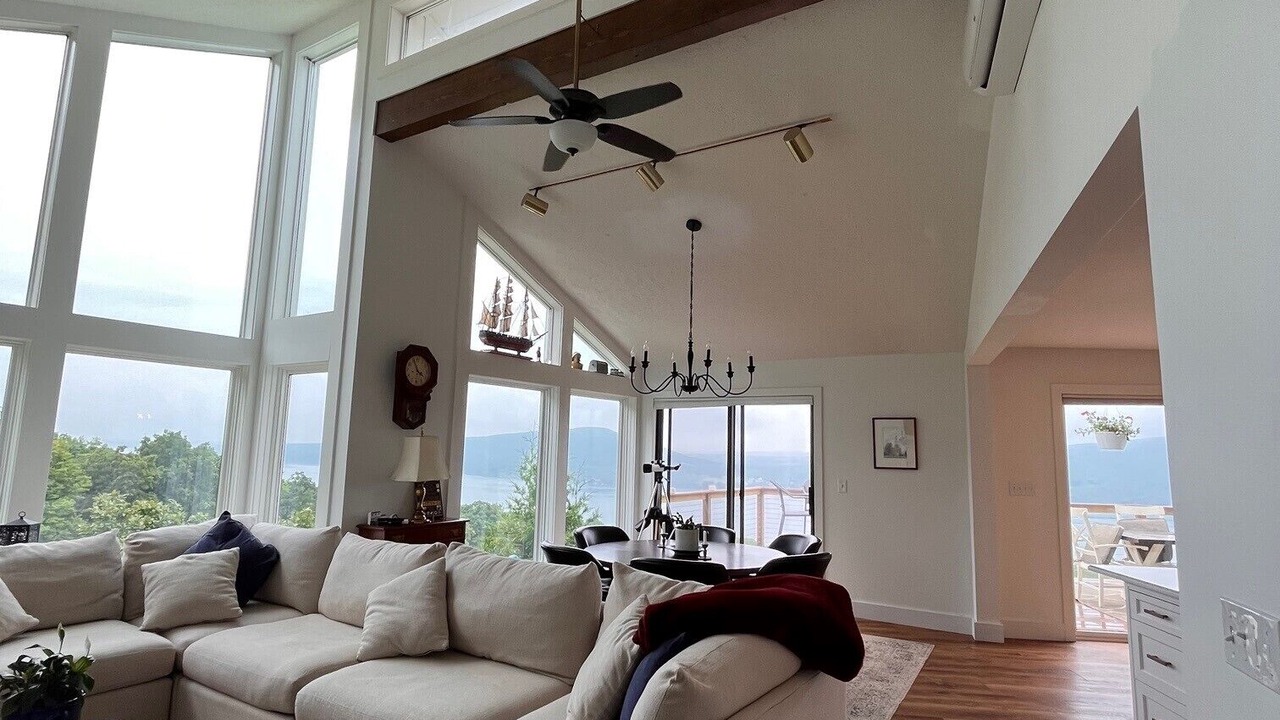 Photo of Livingroom in Naples