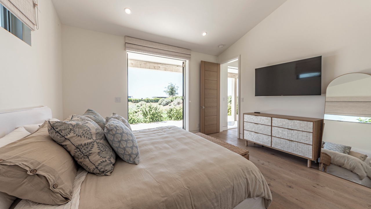 Photo of Bedroom in Western Malibu
