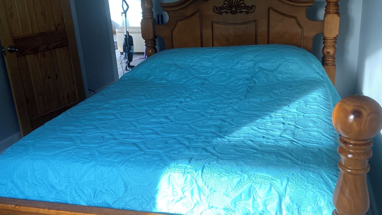 Photo of Bedroom in Lake City