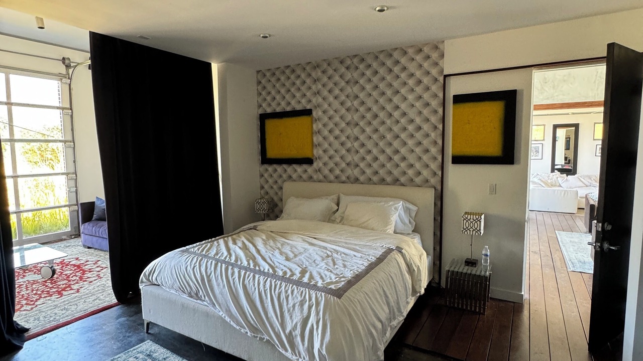 Photo of Bedroom in Malibu