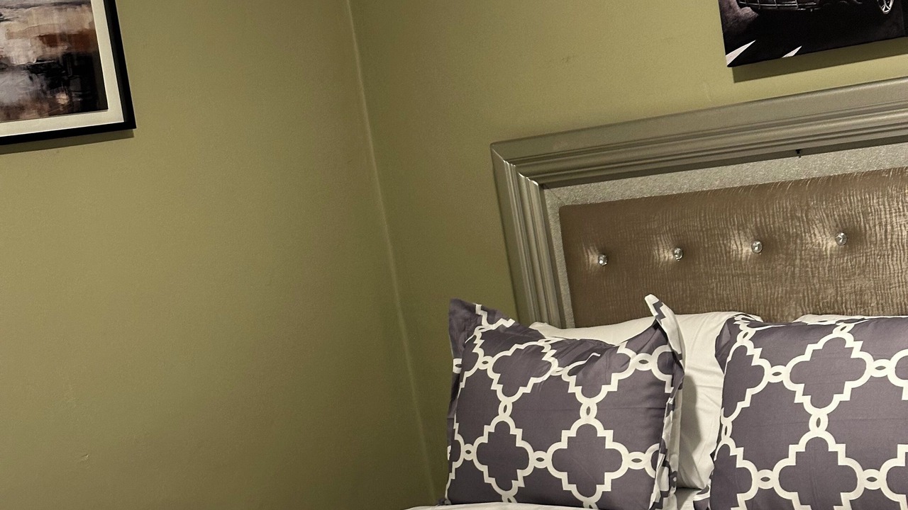 Photo of Bedroom in North Buffalo