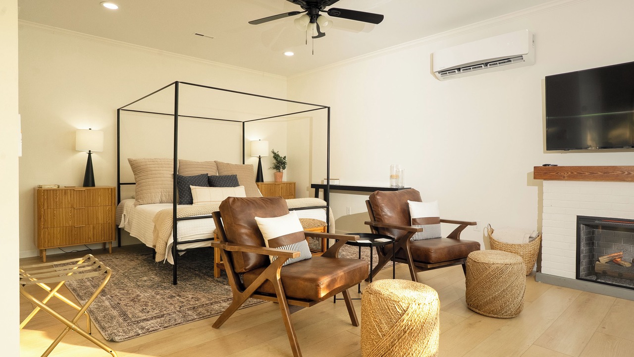 Photo of Bedroom in Killen