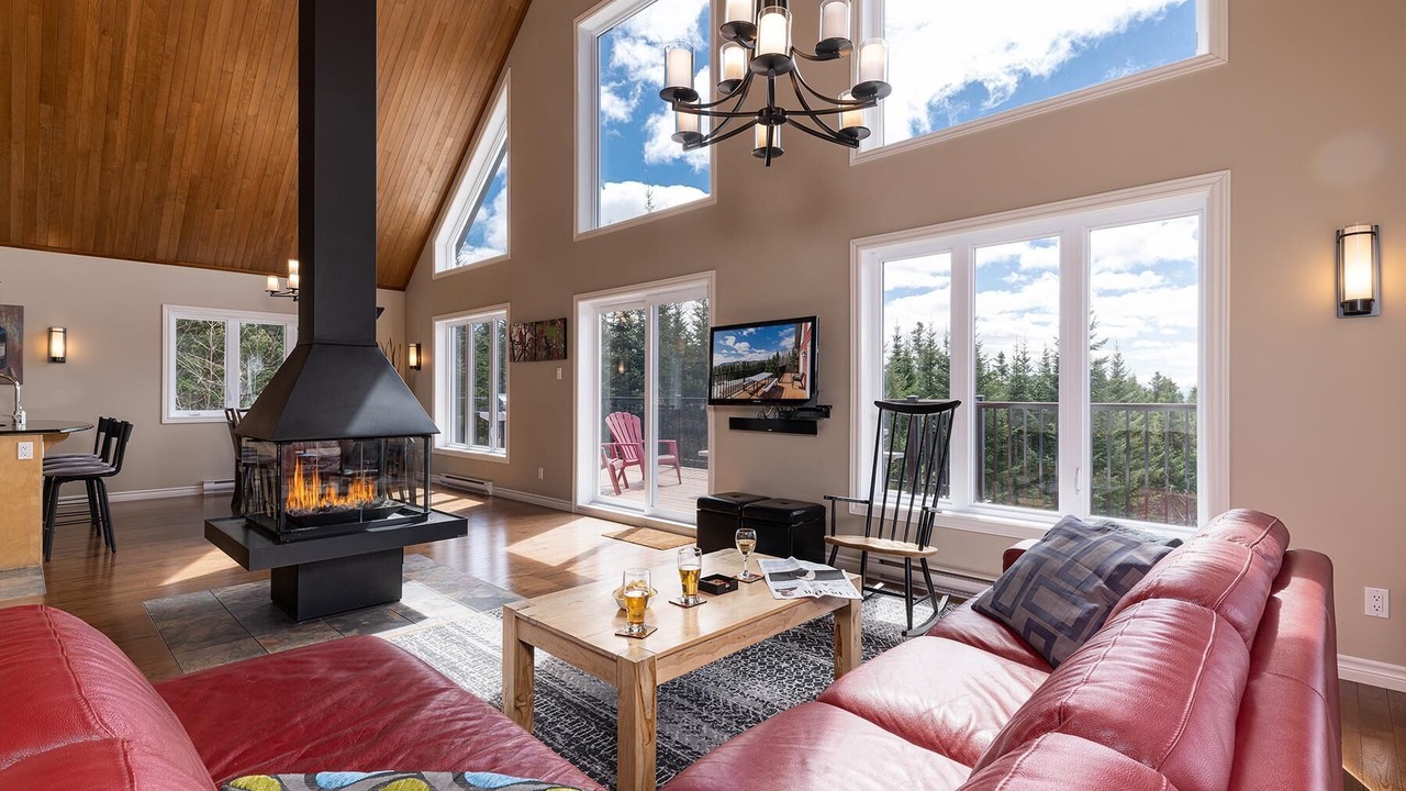 Photo of Bedroom in Petite-Riviere-Saint-Francois