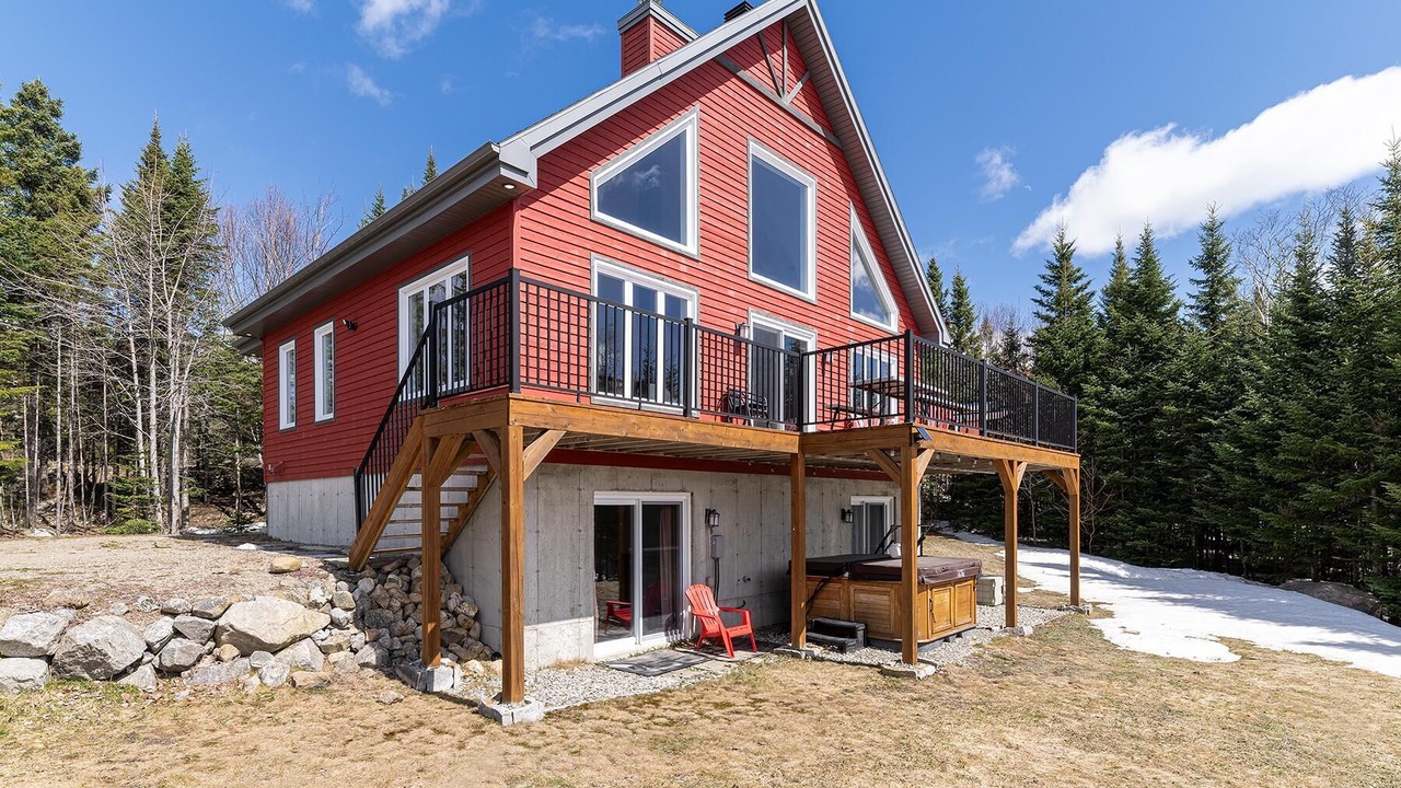 Photo of Livingroom in Petite-Riviere-Saint-Francois
