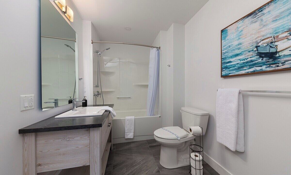 Photo of Bathroom in Les Eboulements