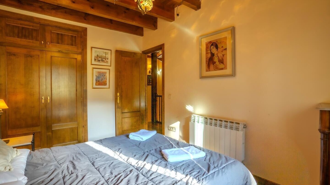 Photo of Bedroom in Alp