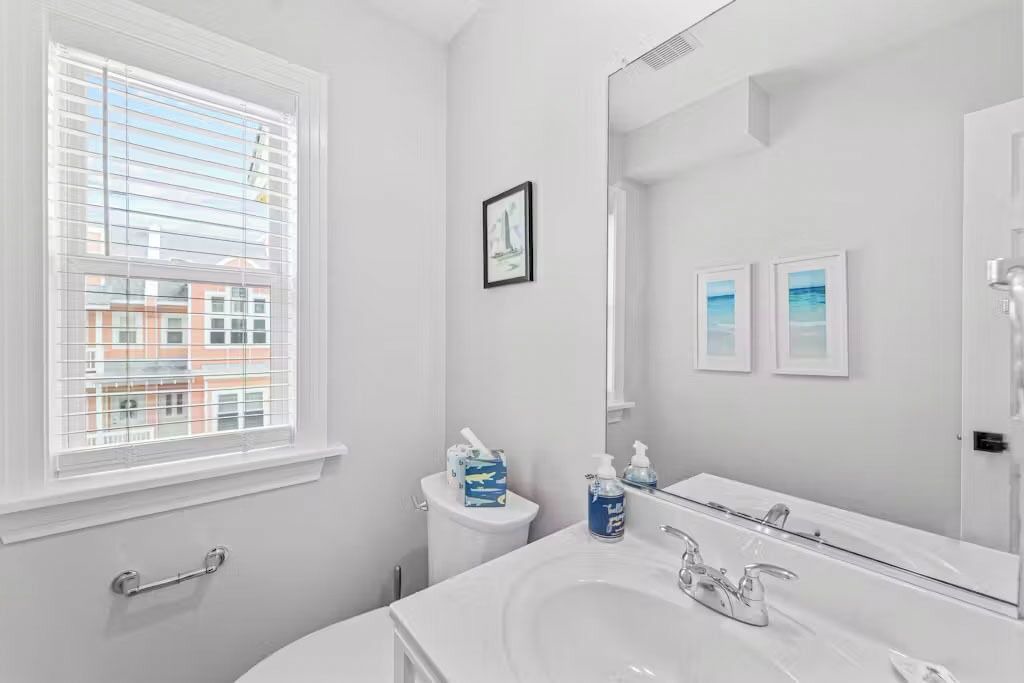 Photo of Bedroom in Bermuda Bay