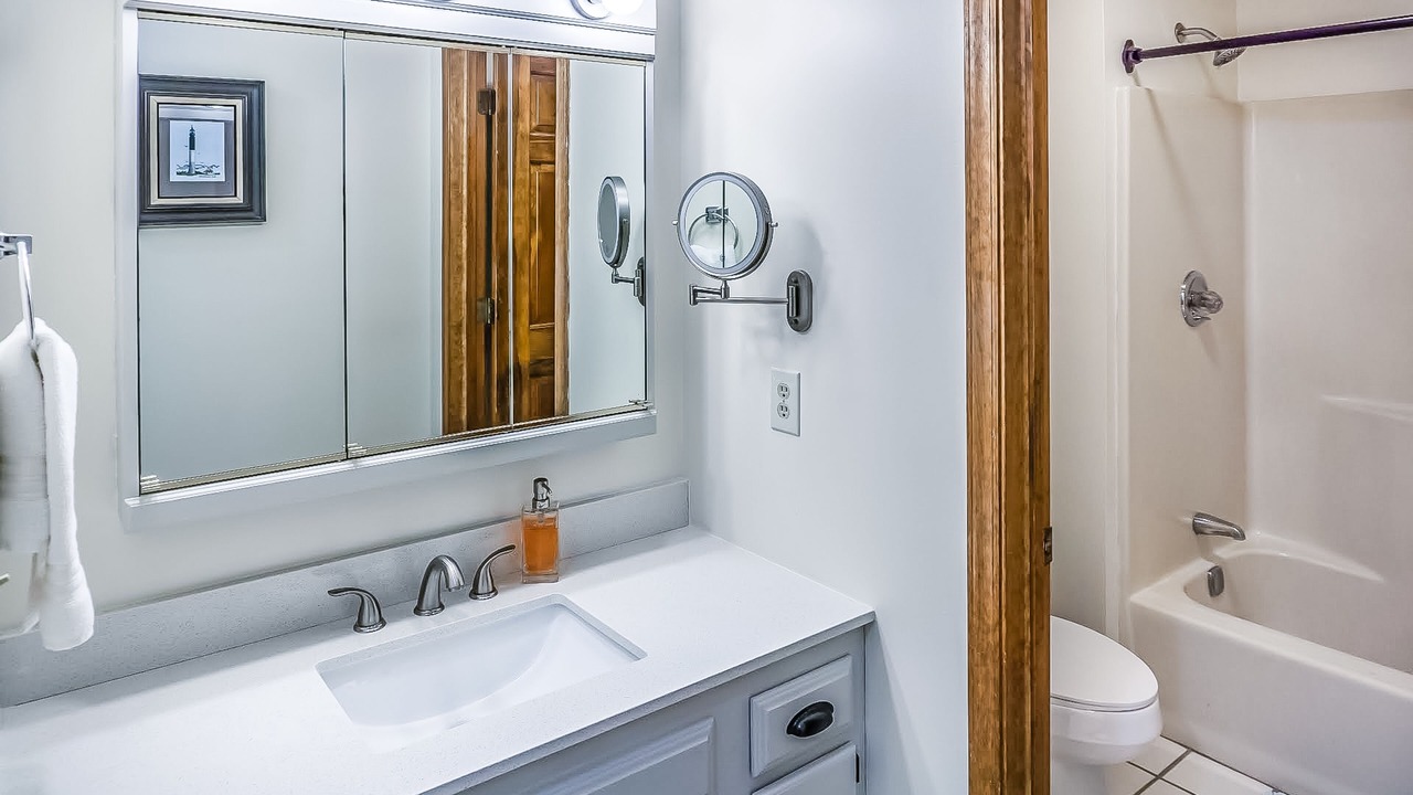 Photo of Bathroom in Elizabethton