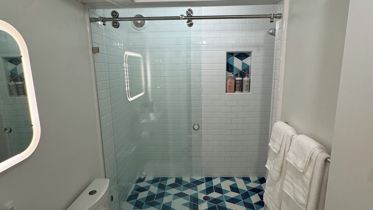 Photo of Bathroom in La Jolla Mesa