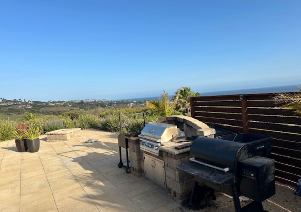Photo of Patio Balcony in Western Malibu