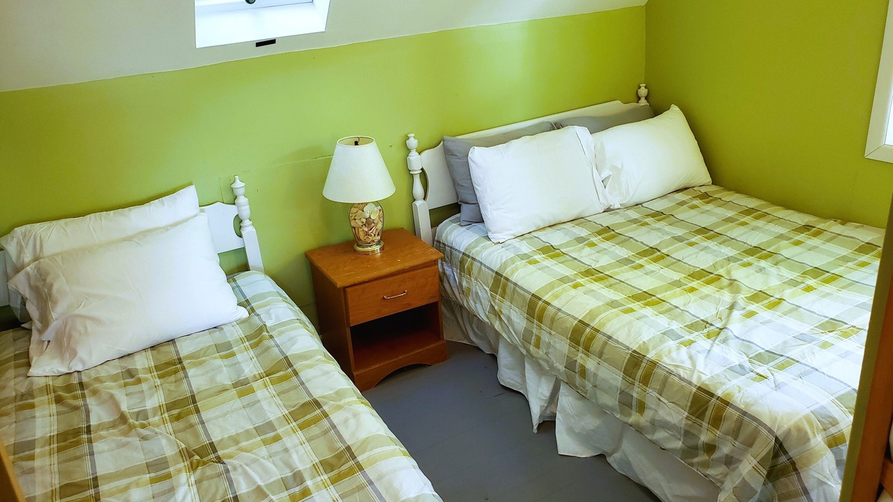 Photo of Bedroom in Angola on the Lake