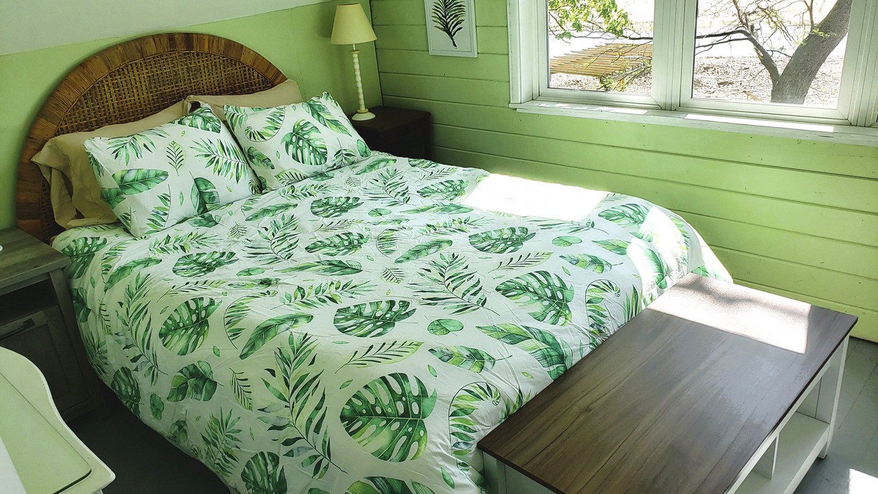 Photo of Bedroom in Angola on the Lake