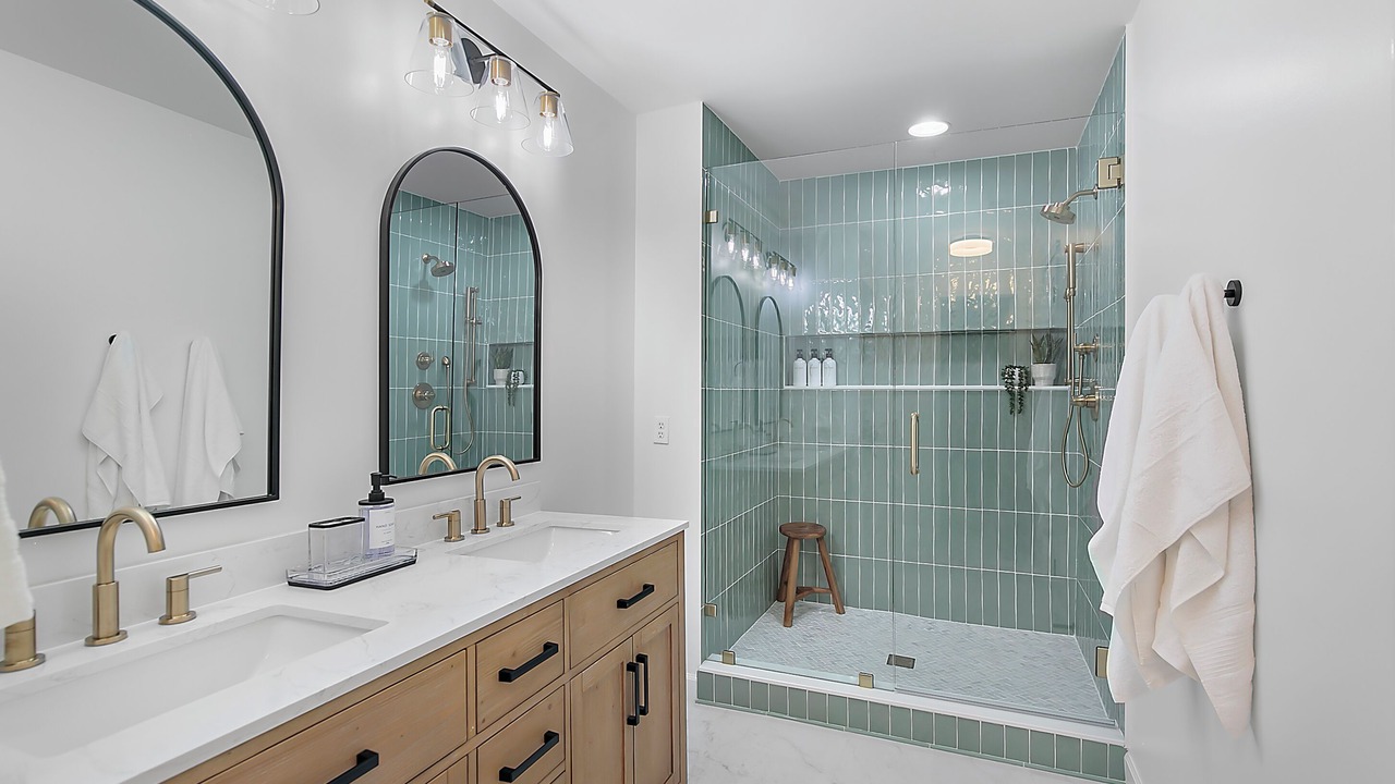 Photo of Bathroom in Alabaster