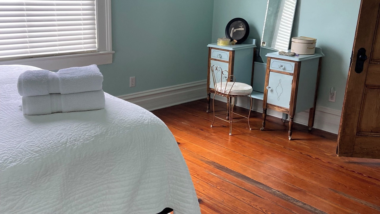 Photo of Bedroom in Selma