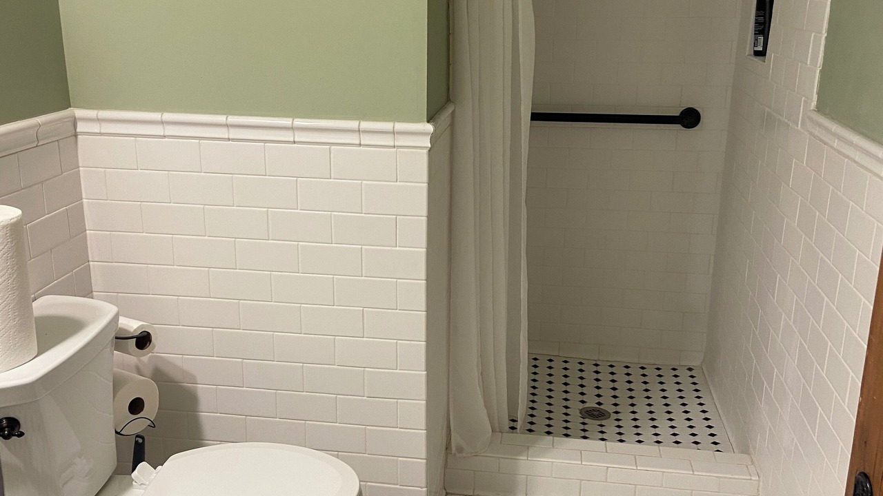 Photo of Bathroom in Selma