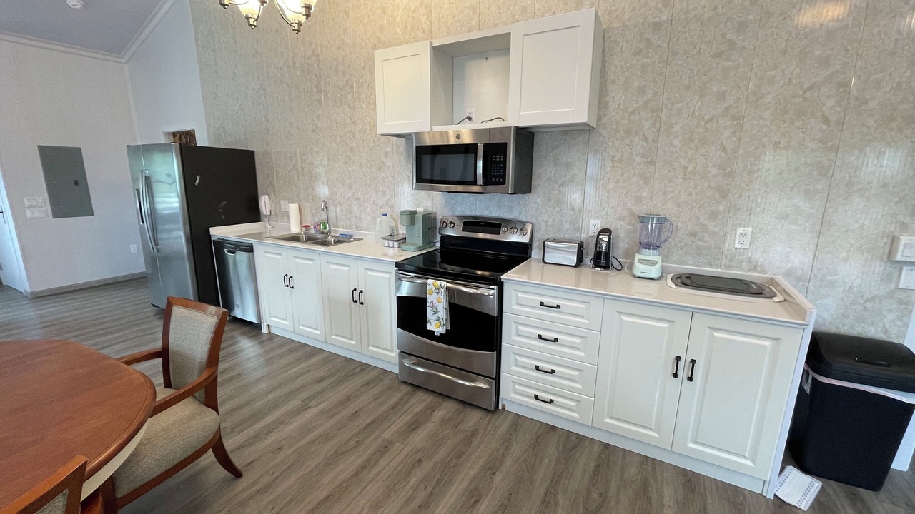 Photo of Kitchen in Marsh Harbour